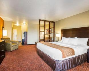 Clovis Hotel | Comfort Suites