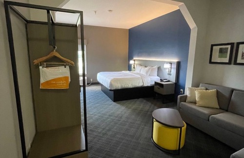 Crossville Hotel | Comfort Suites