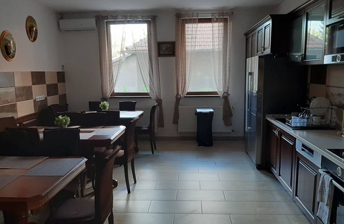 Oradea Villa | Comfort Twin Room near Shopping Center