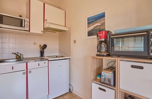 Barbotan-les-Thermes Apartment | Comfortable T1 Bis with Balcony and Free Wi-Fi, Near Thermal Baths