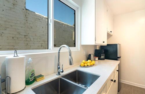 Beverly Hills Apartment | Comfortable 1-Bedroom Near Beverly Hills and Top LA Attractions