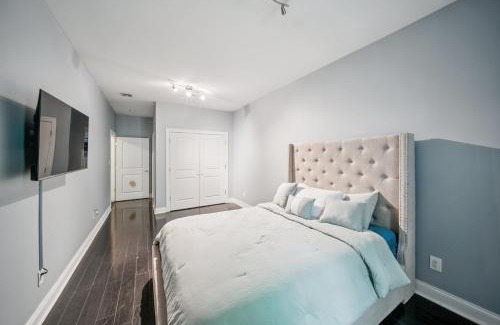Passaic Apartment | Comfortable 2BR Retreat 15 Min to NYC condo
