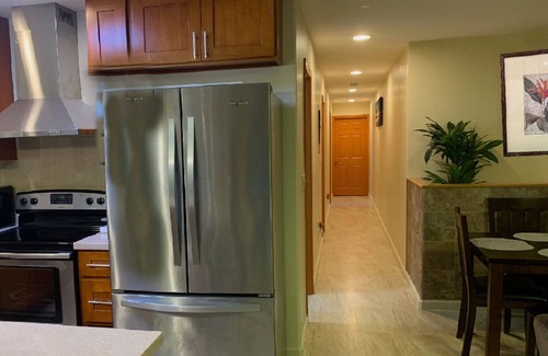Diamond Head - Kapahulu - St. Louis Villa | Comfortable 3bedr and 2 bath near Waikiki Beach & Resort Area.