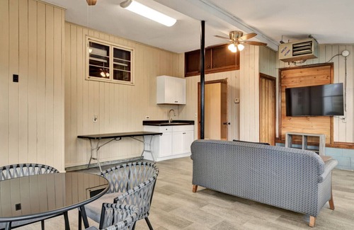 Amherst House | Comfortable 4-Bedroom Getaway