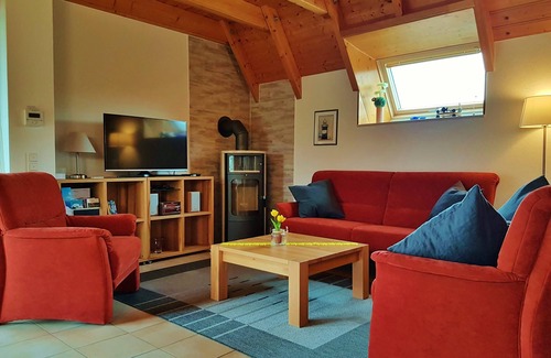 Wremen House | Comfortable 4-star level house directly on the North Sea dike, family friendly