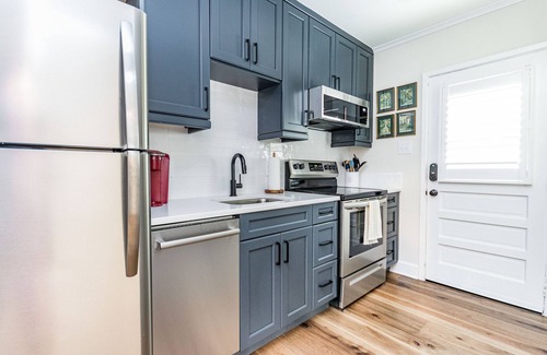 Southwest Raleigh Condo | Comfortable and Quiet Condo near the Village and NC State