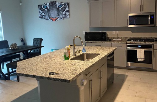 Las Vegas House | Comfortable and Welcoming 6 Bedroom Home with an indoor workout area.