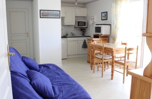 Fort-Mahon-Plage Apartment | Comfortable apartment near the beach with private parking
