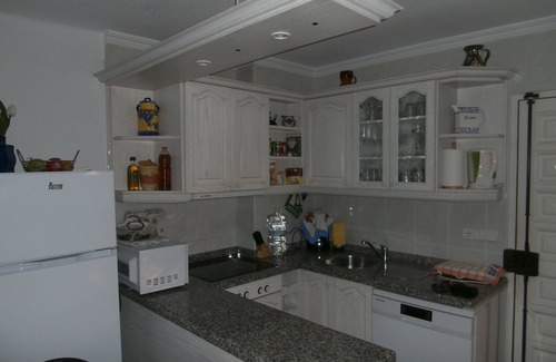 Torre del Mar Apartment | Comfortable apartment right on the beach