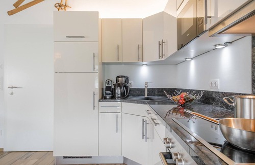 Piesendorf Apartment | Comfortable apartment with sauna and balcony