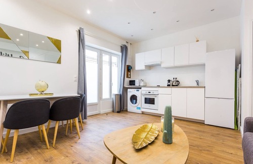 11th Arrondissement Apartment | Comfortable Apartment -1BR/4P- La Roquette