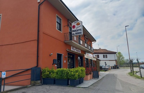 Langhe and Roero Apartment | Comfortable apartment a few minutes from the city center