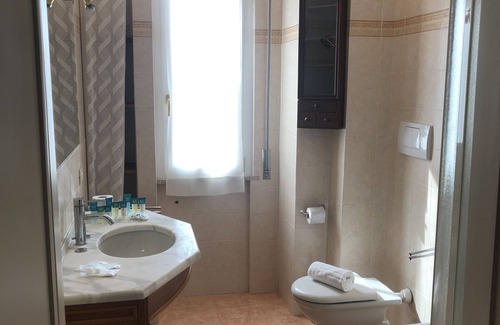 Sarzana Apartment | Comfortable Apartment center Sarzana