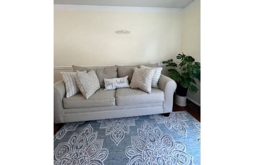 Coatesville Cottage | Comfortable beautiful House!