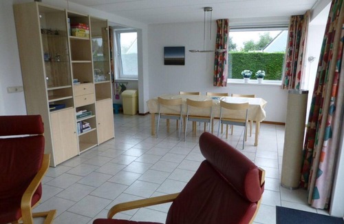 Sint Maartenszee House | Comfortable bungalow for 6 people, 3 bedrooms, in walking distance from the beach