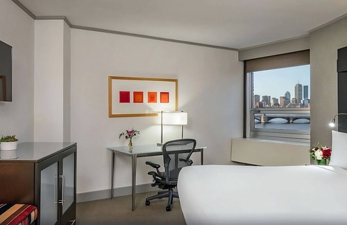 West End Hotel | Comfortable Cambridge Room w/River Views & Indoor Pool - MIT Nearby