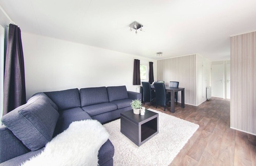 Municipality of Rijssen-Holten Ski Chalet | Comfortable chalet on the edge of the forest