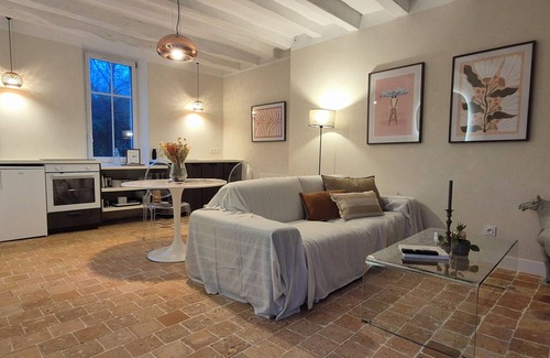 Saumur Apartment | Comfortable cocoon 400m from Saumur cellars, close to golf course, IFCE, Loire.