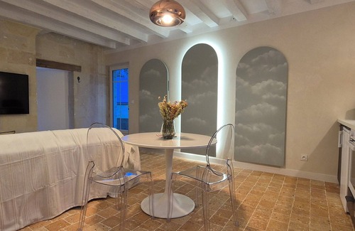 Saumur Apartment | Comfortable cocoon 400m from Saumur cellars, close to golf course, IFCE, Loire.