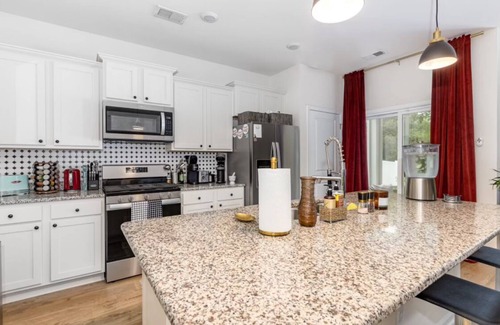 Myrtle Beach House | Comfortable & Convenient Monthly Rental By Tanger
