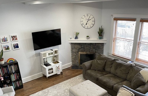 Mineola House | Comfortable, convenient, spacious home! Close to NYC, airports & more