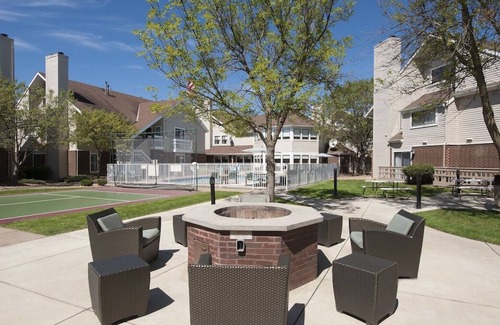 Eagan House | Comfortable Countryside Stay, 2 Comfortable Units, Onsite Pool, Pets Allowed