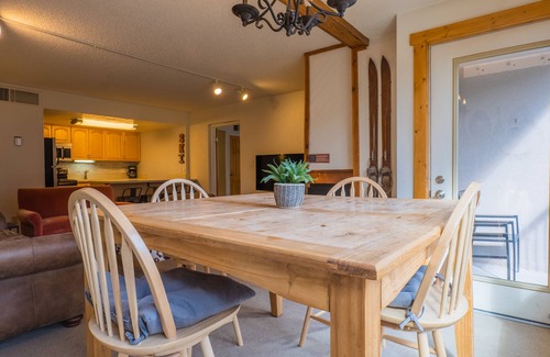 Copper Mountain Village Condo | Comfortable Cozy Condo. Short Walk to American Eagle Lift. SH402