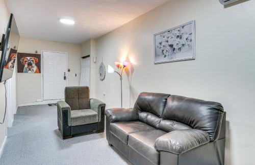 Elizabeth House | Comfortable Elizabeth Retreat about 16 Mi to Manhattan