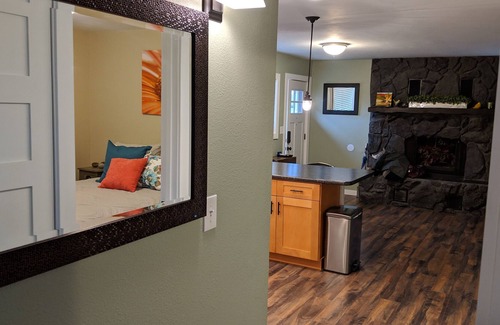 South Richland House | Comfortable Executive or Short Term Rental