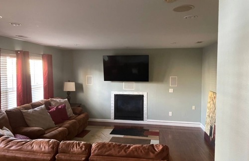 Cheyenne Meadows House | Comfortable family home close to Ft. Carson and World Arena.