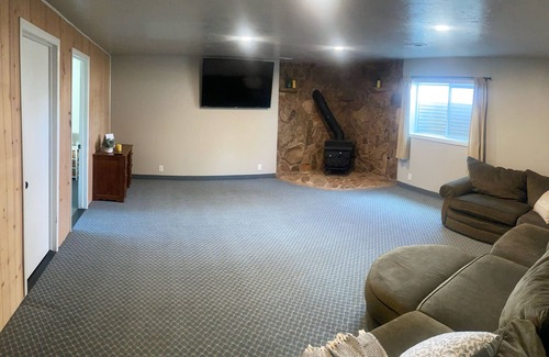 Cedar City House | Comfortable family home with huge backyard in quiet neighborhood in Cedar City.