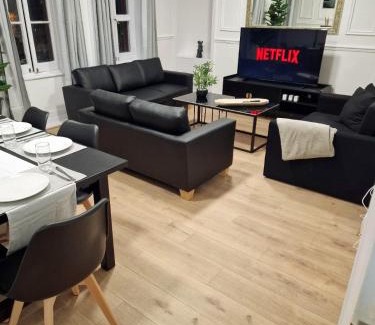Bryanston and Dorset Square Apartment | Comfortable flat for 10 near Paddington