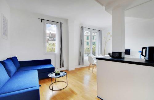 Suresnes Apartment | Comfortable flat near Paris - Suresnes