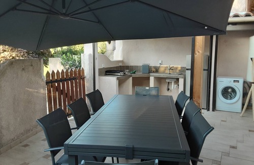 Santa-Maria-Poggio House | Comfortable house + terrace, 150m from the sea