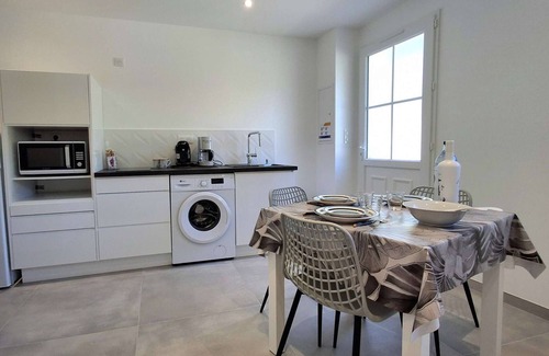 Santa-Maria-Poggio Apartment | Comfortable apartment between sea and mountains with air conditioning