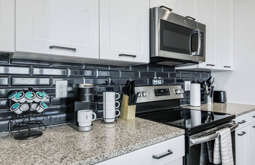 Castleberry Hill Apartment | Comfortable hidden gem