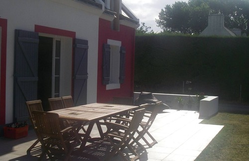 Bangor House | Comfortable Home 10 min Walk to Kerel Beach