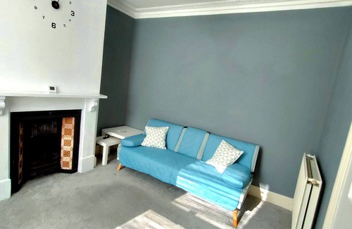 Gillingham House | Comfortable home away from home