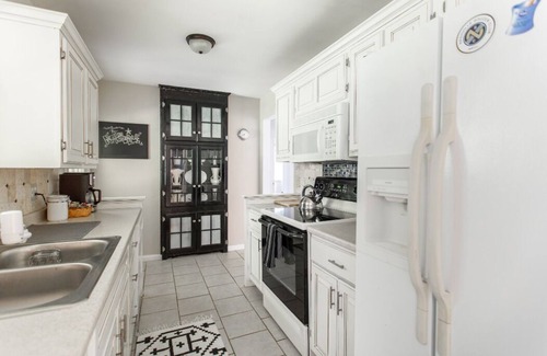 Glencliff House | Comfortable home close to everything w/private deck/yard, well equipped kitchen.