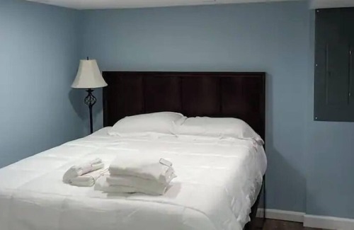 Downtown Baltimore House | Comfortable home unit 2.