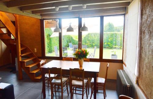 Flobecq House | Comfortable Home with Sauna