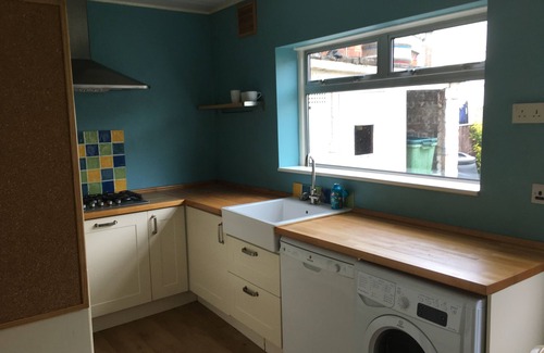 Seaforth House | Comfortable house - Close to city centre - Ideal for football and attractions