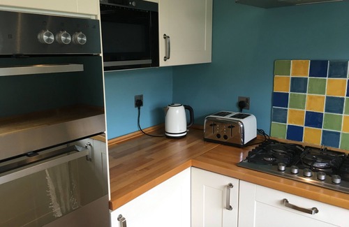 Seaforth House | Comfortable house - Close to city centre - Ideal for football and attractions