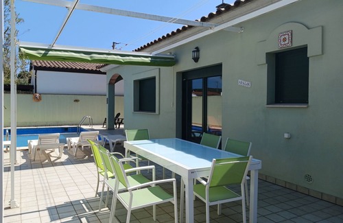 L'Escala House | Comfortable house for 6 pers. with private pool in L'Escala