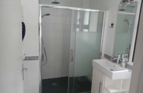La Lironde House | Comfortable house, near downtown