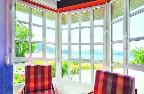 Faro House | Comfortable house with sea view in Viveiro, 200 m²