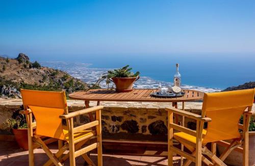 Anatoli House | Comfortable house with sea view in Anatoli + jacuzzi