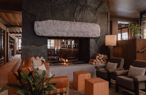 Banff Apartment | Comfortable King Room w/Accessible Amenities