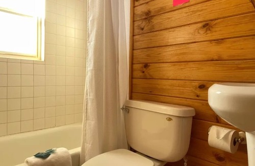Wisdom Cabin | Comfortable lodging in the heart of the Big Hole Valley!