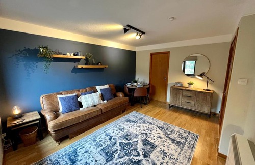 South Galson Apartment | Comfortable, modern apartment with parking. Inverness.